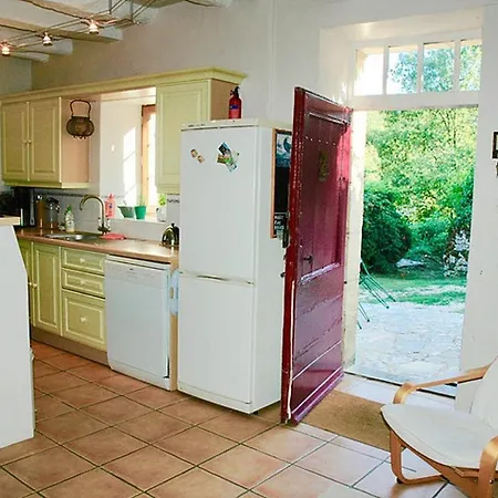Beautiful 3-Bed House With Swimming Pool * Alles-Sur-Dordogne