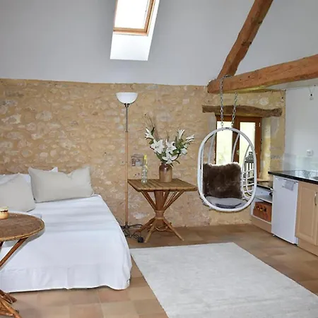 Beautiful 3-Bed House With Swimming Pool * Alles-Sur-Dordogne